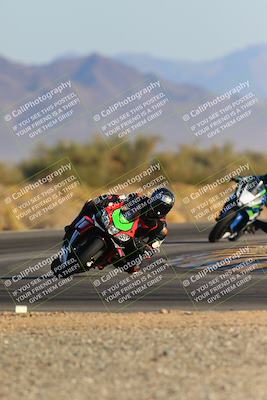 media/Dec-09-2023-SoCal Trackdays (Sat) [[76a8ac2686]]/Turn 15 Set 1 (230pm)/